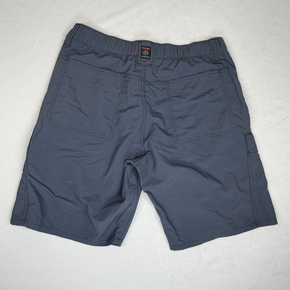 Wrangler ATG Peak Shorts Mens 32 Navy Nylon Ripstop Cargo Hiking Elastic Waist - Picture 2 of 9